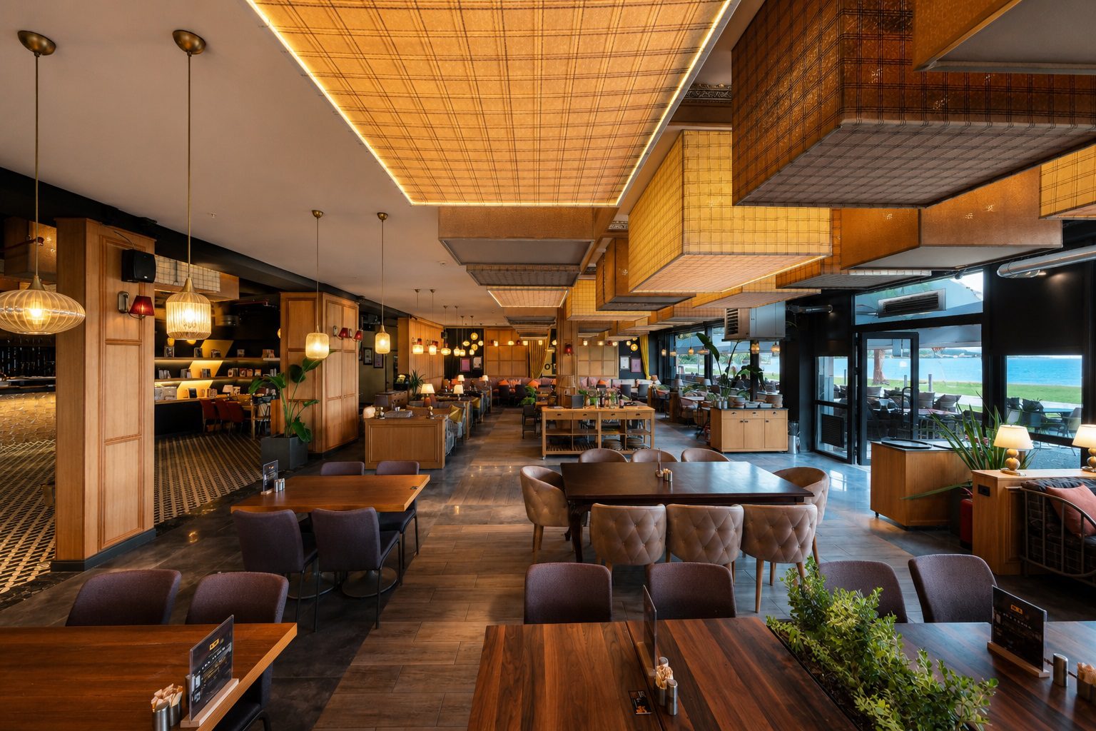 OT Kafe Çanakkale kafe tasarımı - salon kısmı genel bakış